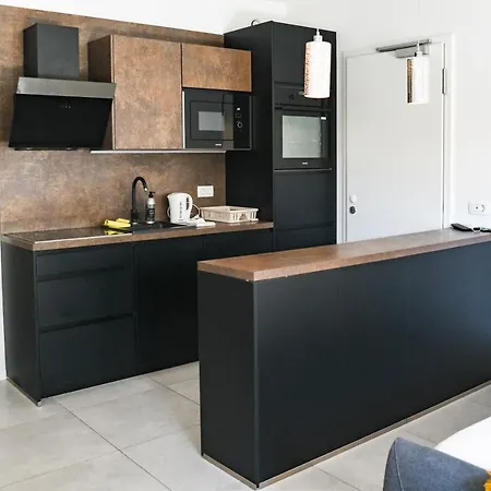Apartment Point Zero *