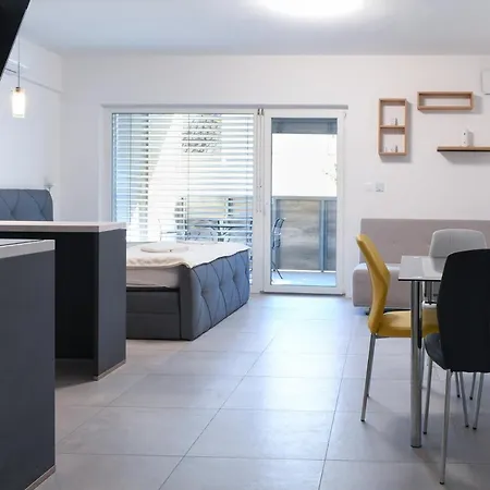 Apartment Point Zero *